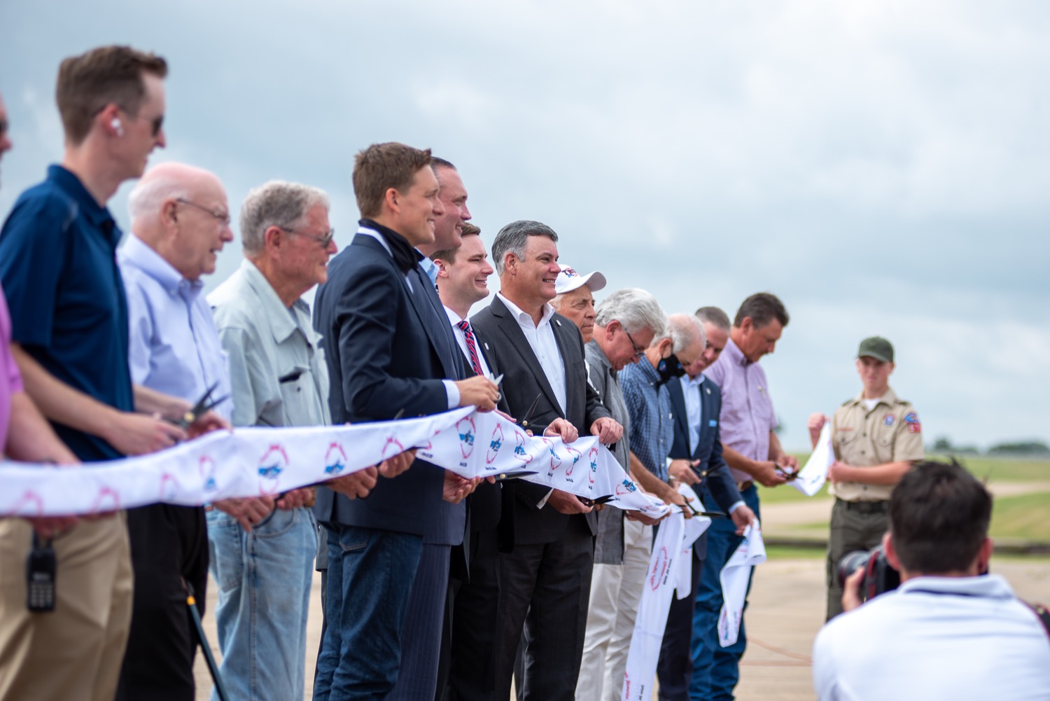 “Oklahoma is Open for Business” New Bristow airport expansion sets sky