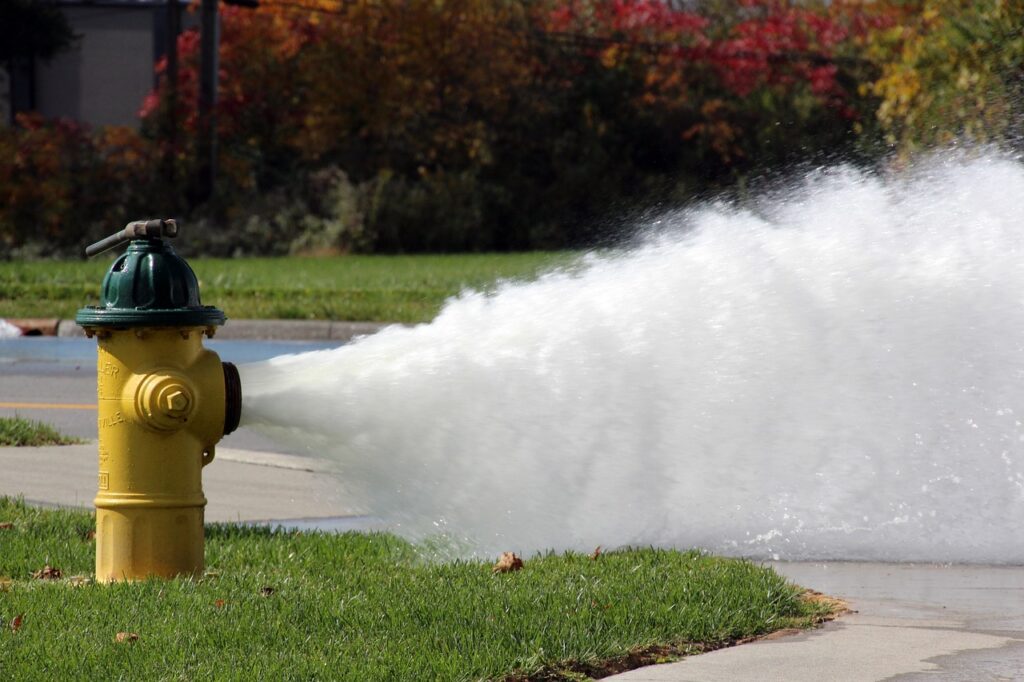 hydrant, fire plug, vented